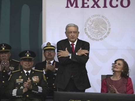 Mexican president wants to meet with Biden in Washington on migration, drug trafficking